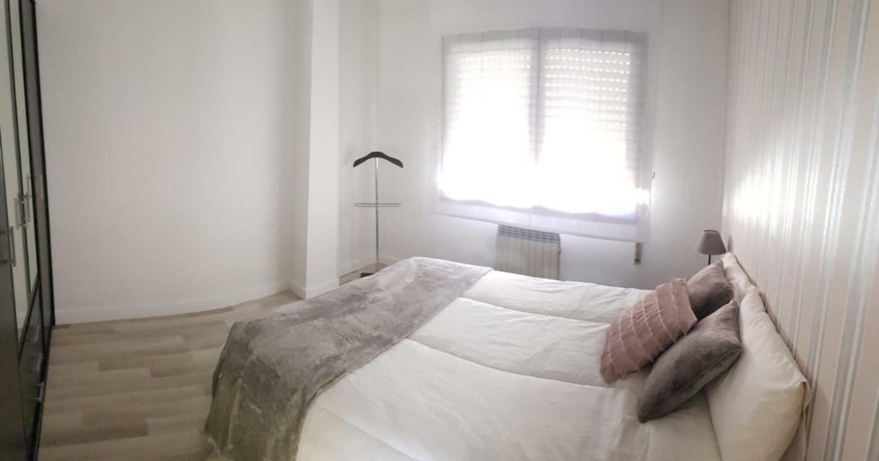 Apartamento "El Abuelo" Calahorra Kültér fotó